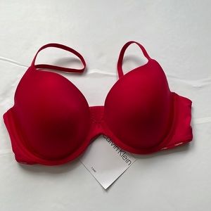 Calvin Klein 34C Red Tshirt Bra
